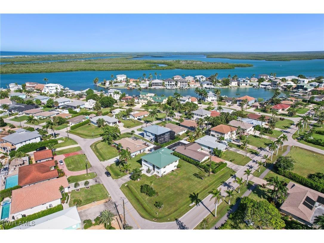 103 Tahiti Circle Naples FL 34113 225029037 image31