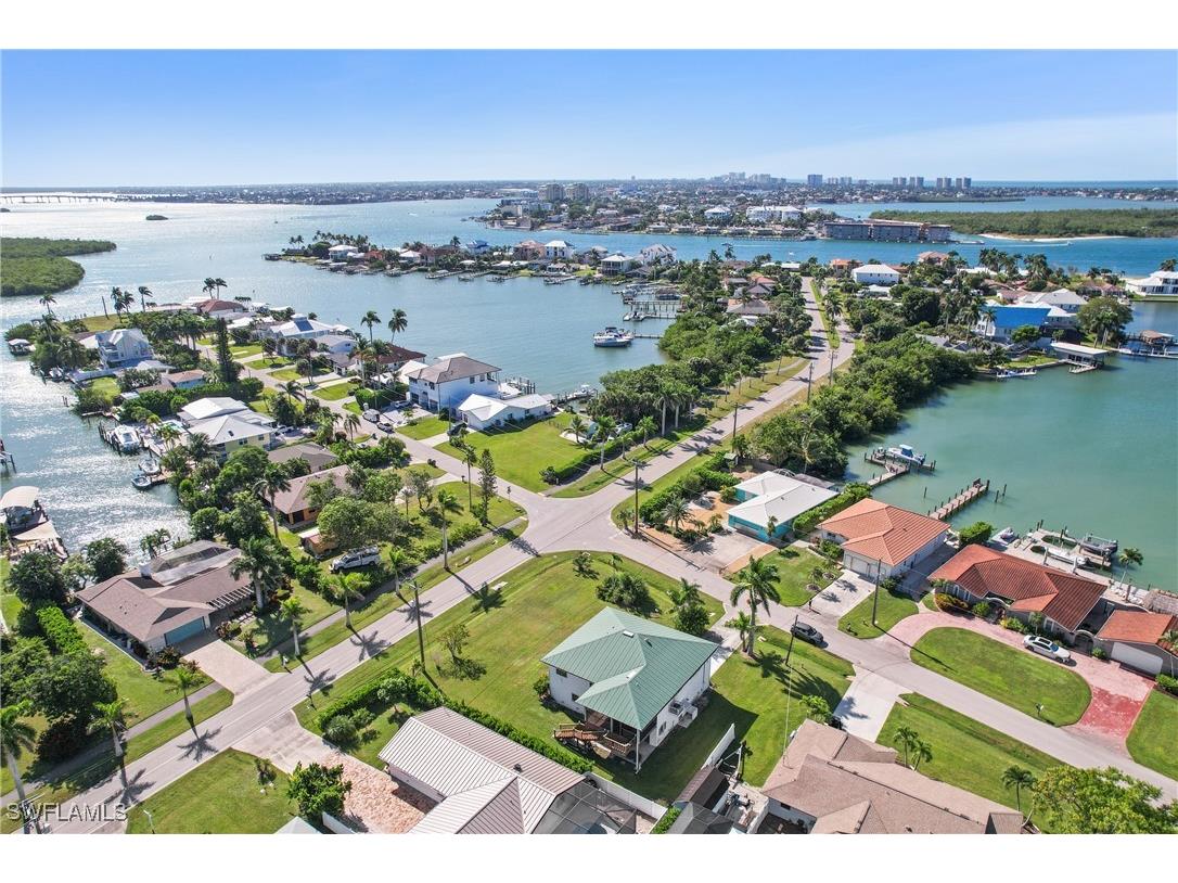 103 Tahiti Circle Naples FL 34113 225029037 image35