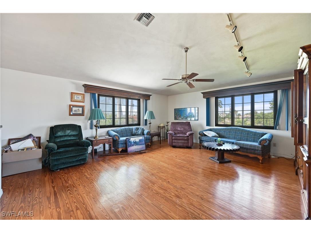 103 Tahiti Circle Naples FL 34113 225029037 image7