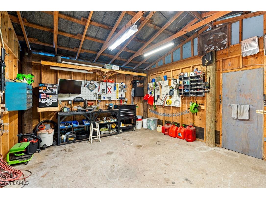 1030 13th Street SW Naples FL 34117 225081569 image30