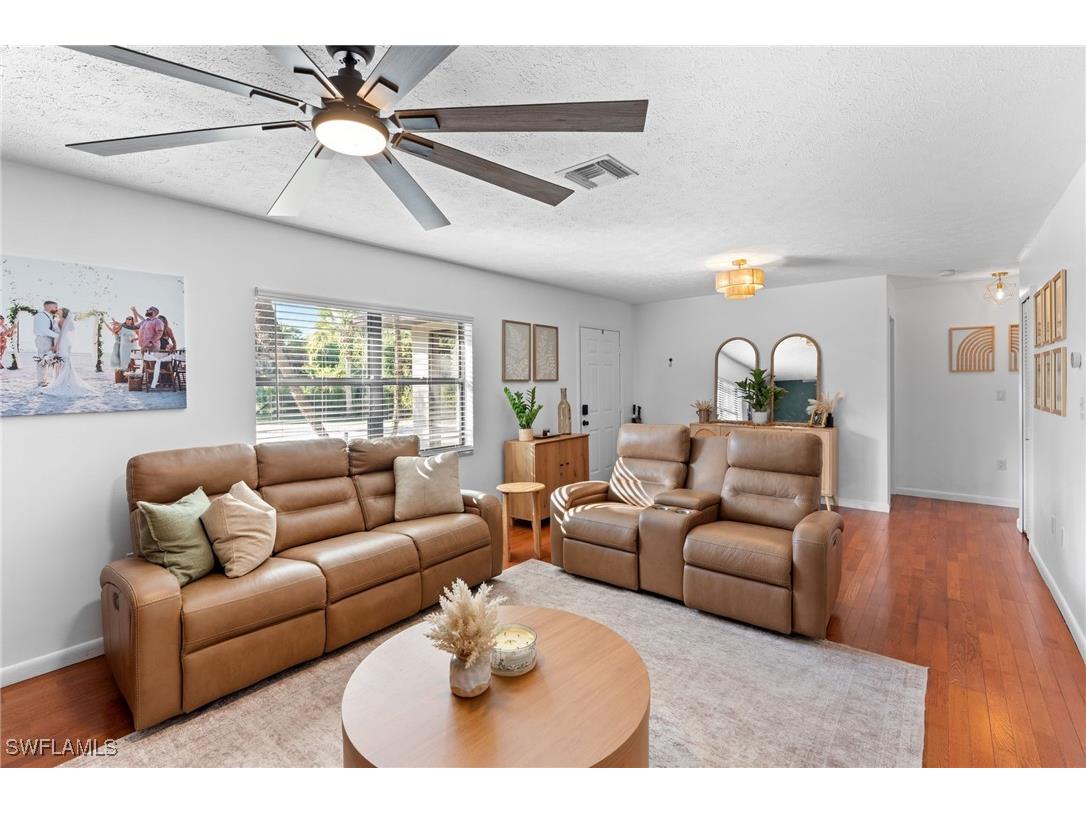 1030 13th Street SW Naples FL 34117 225081569 image9