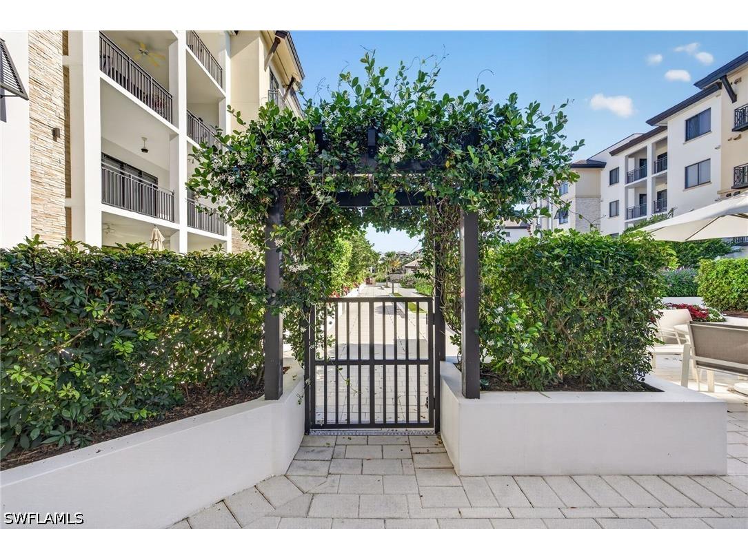 1030 3rd Avenue S #210 Naples FL 34102 226017434 image30