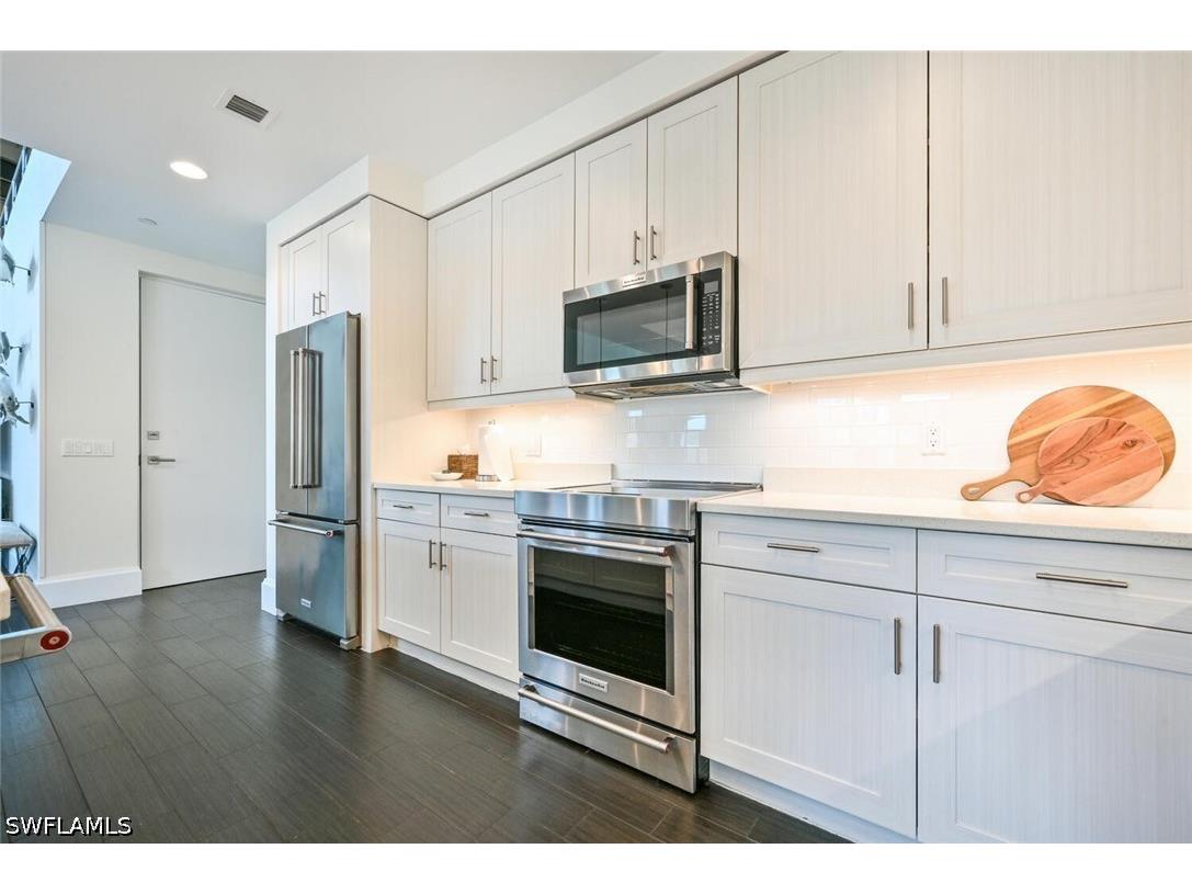 1030 3rd Avenue S #105 Naples FL 34102 226019788 image16