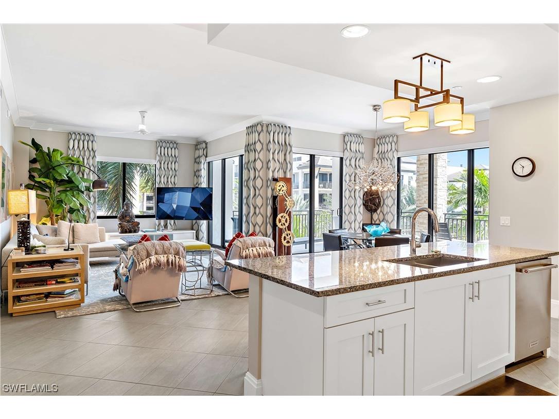 1030 3rd Avenue S #302 Naples FL 34102 224018423 image1