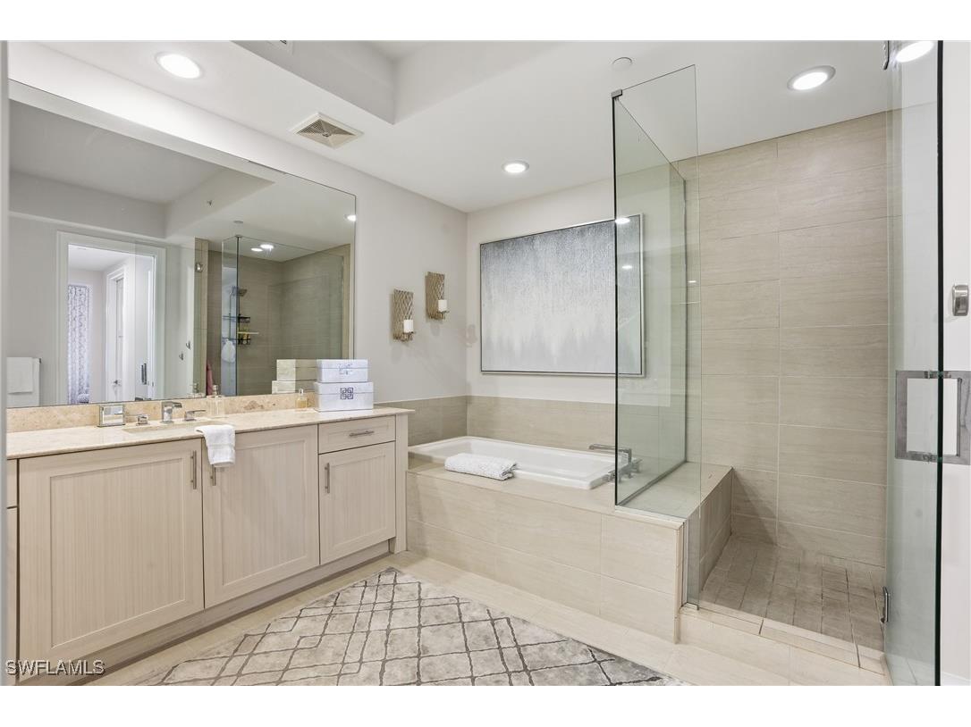 1030 3rd Avenue S #417 Naples FL 34102 226001836 image27