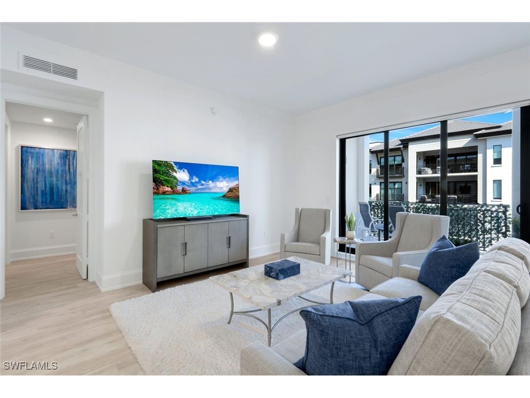 1030 3rd Avenue S #419 Naples FL 34102 225082119 image2