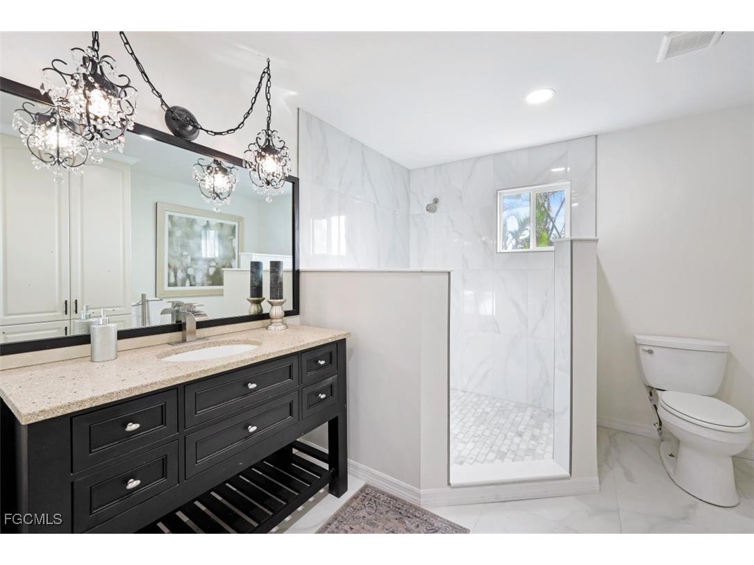 1030 Aqua Lane Fort Myers FL 33919 2026004812 image22