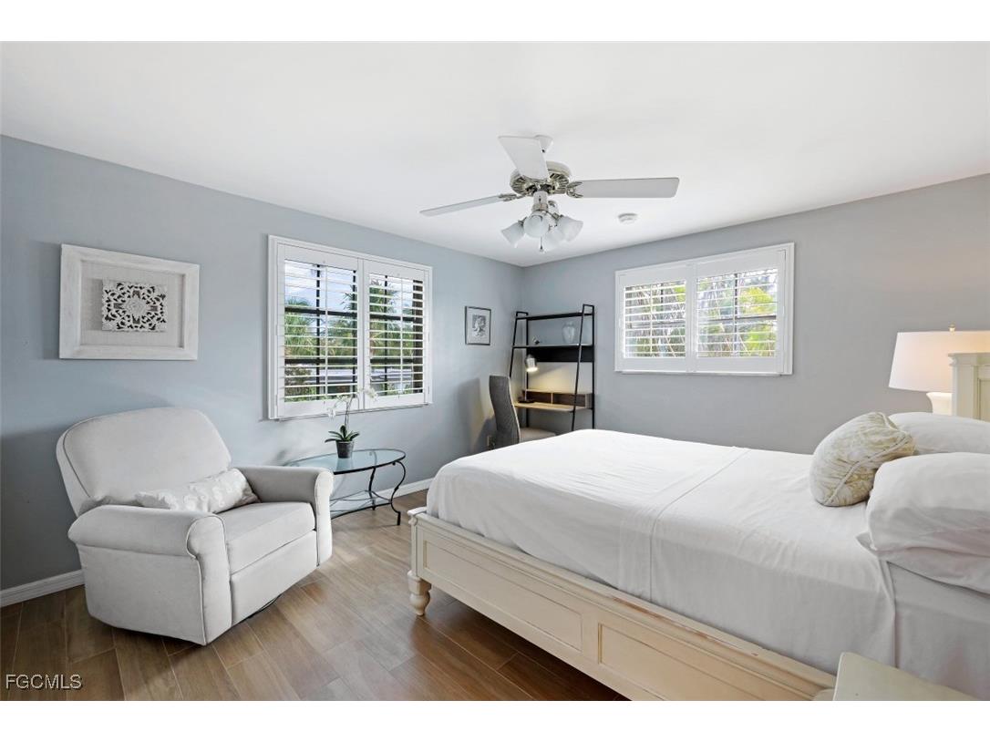 1030 Aqua Lane Fort Myers FL 33919 2026004812 image23