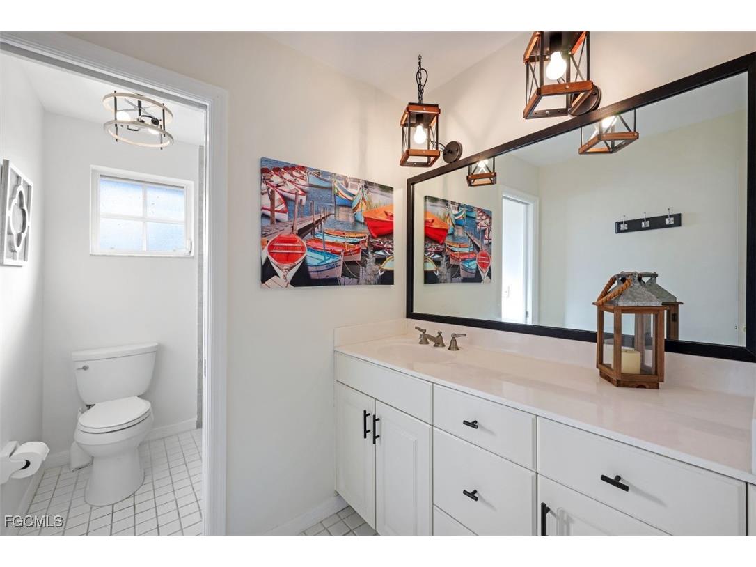 1030 Aqua Lane Fort Myers FL 33919 2026004812 image24