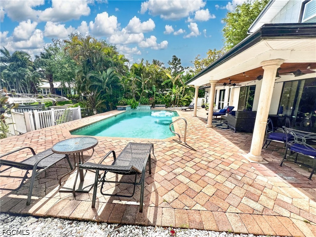 1030 Aqua Lane Fort Myers FL 33919 2026004812 image32