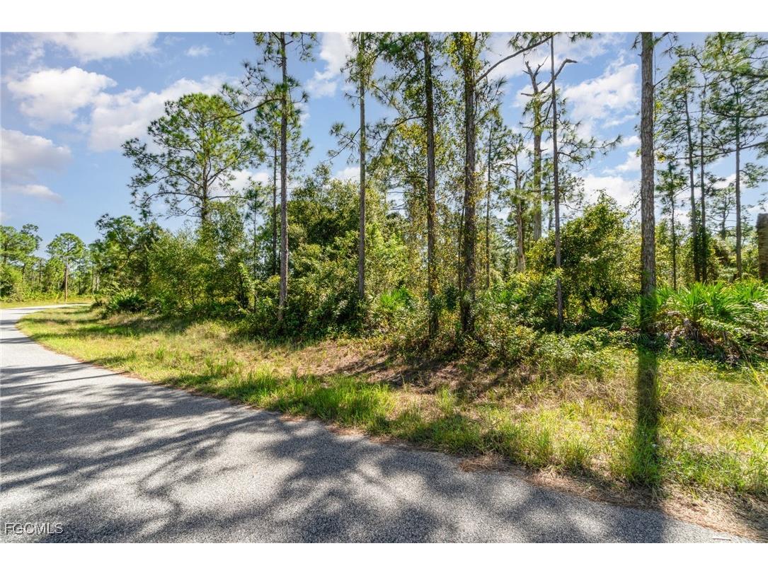 1030 Bells Street E Lehigh Acres FL 33974 2025015118 image10