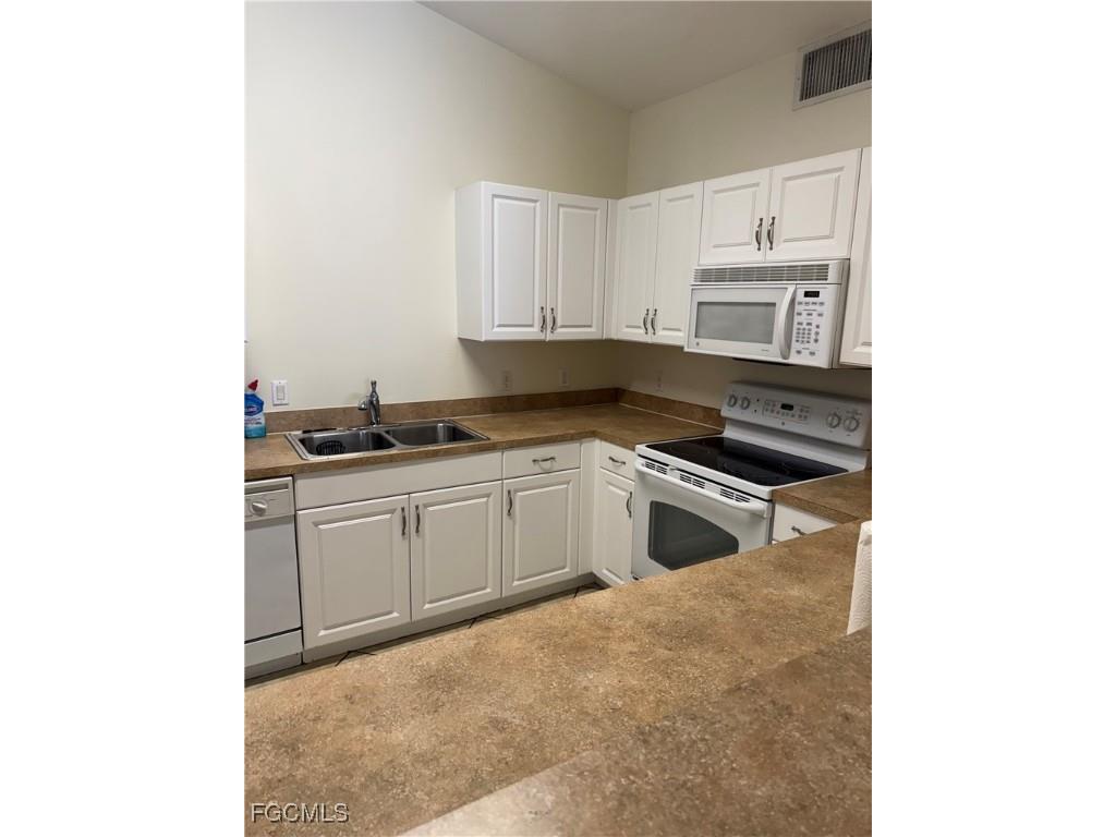 1030 Hancock Creek South Boulevard #202 Cape Coral FL 33909 2025010490 image19