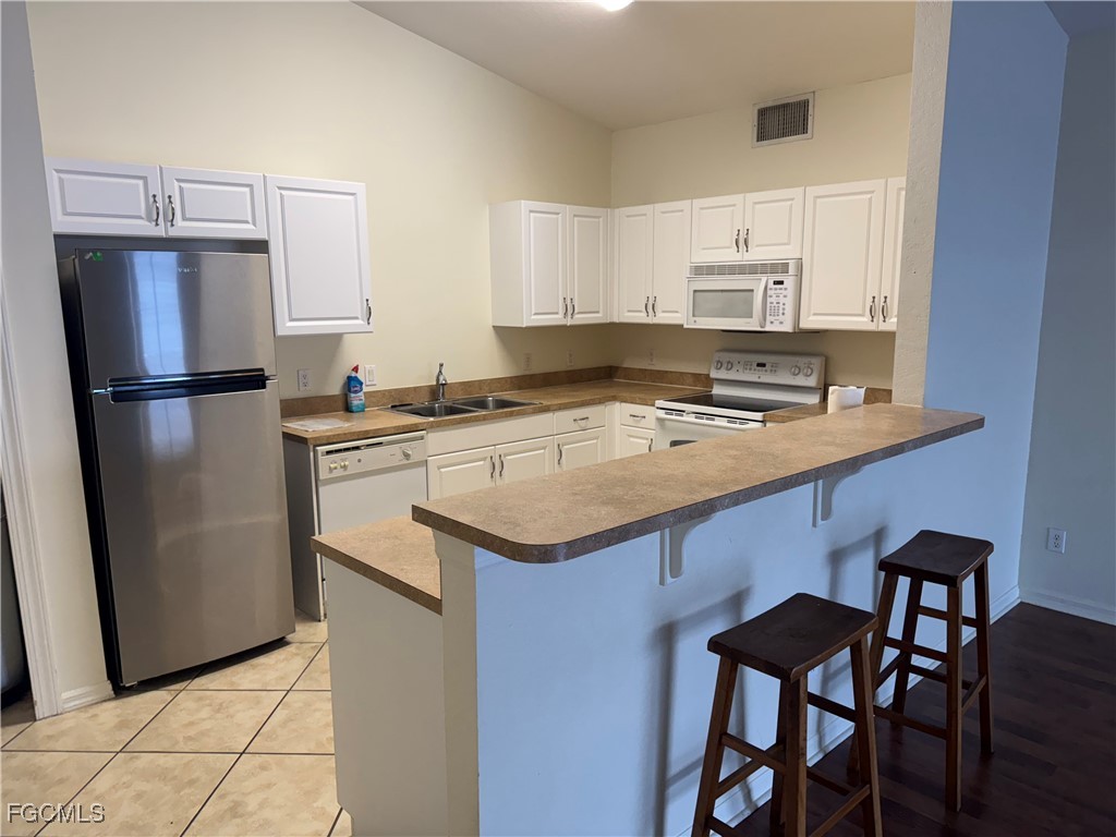 1030 Hancock Creek South Boulevard #202 Cape Coral FL 33909 2025010490 image4