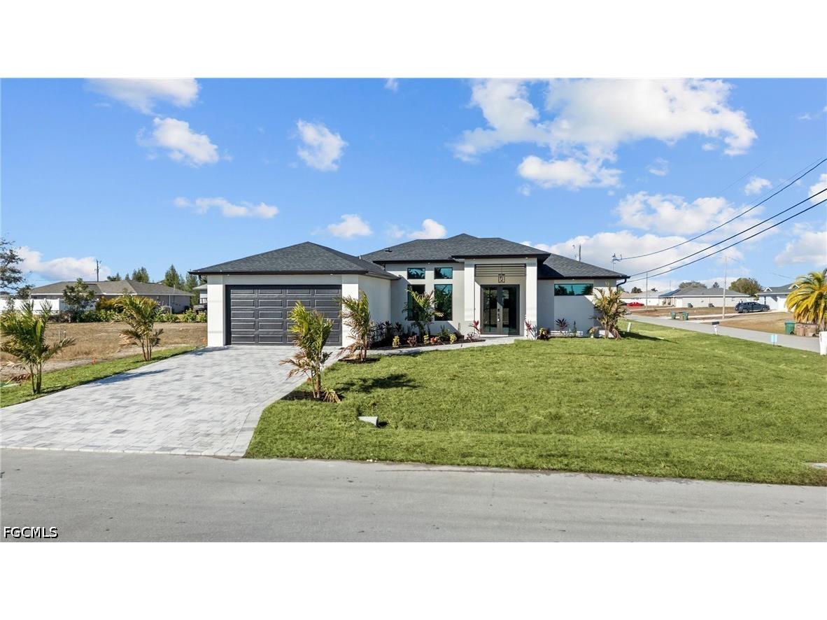 1030 NE 2nd Avenue Cape Coral FL 33909 2026027676 image1