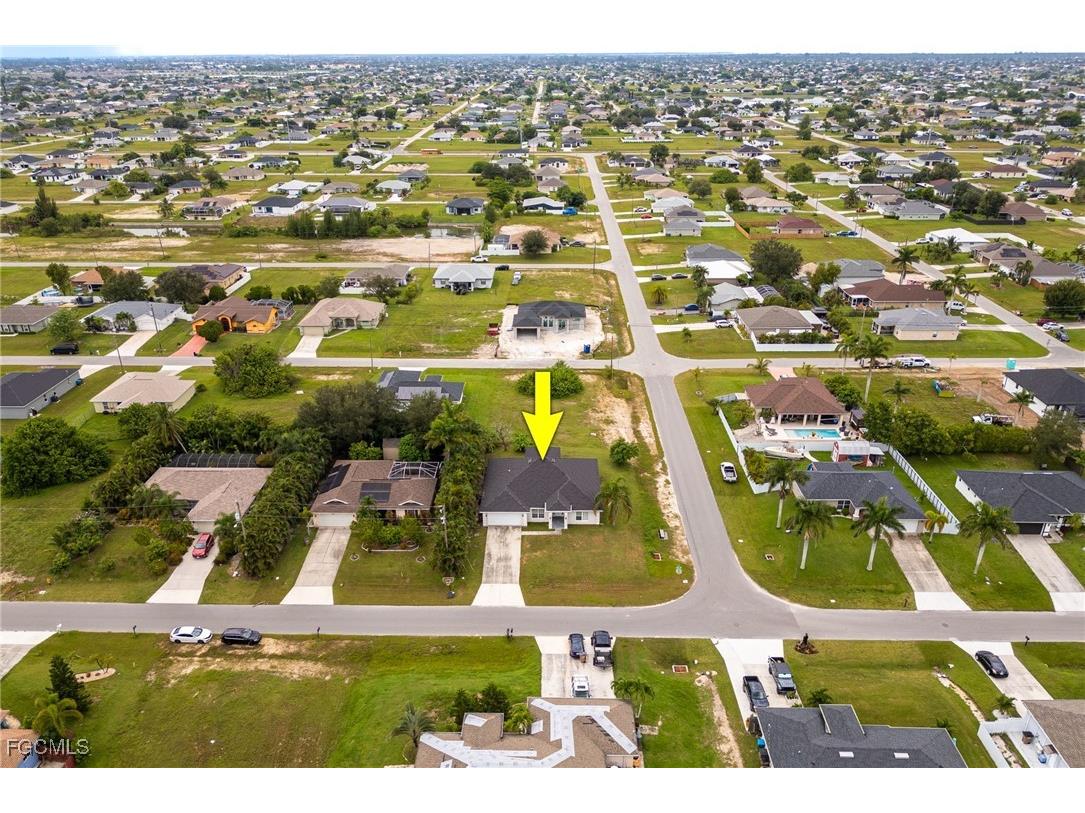1030 NE 2nd Place Cape Coral FL 33909 2025011026 image42