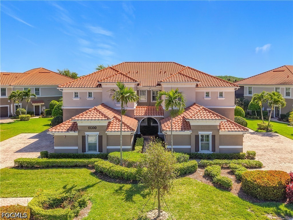 10300 Glastonbury Circle #202 Fort Myers FL 33913 2026016857 image1