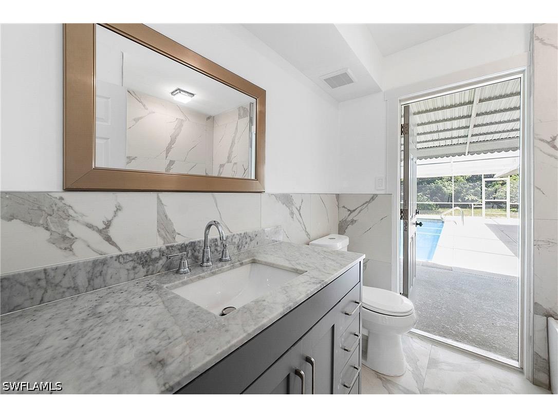 10300 Mcgregor Boulevard Fort Myers FL 33919 226018611 image21