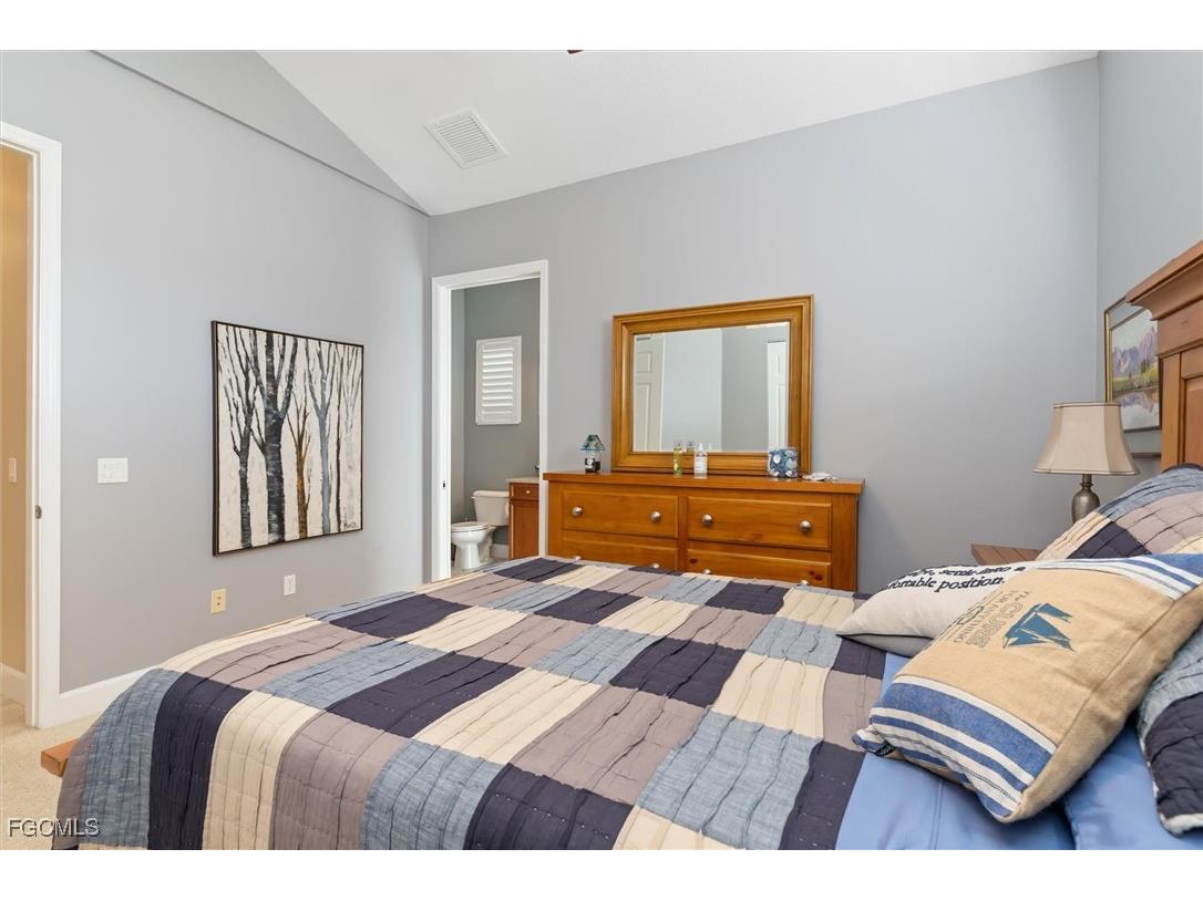 10300 Tarpon Landings Terrace #4 Placida FL 33946 2025022579 image32