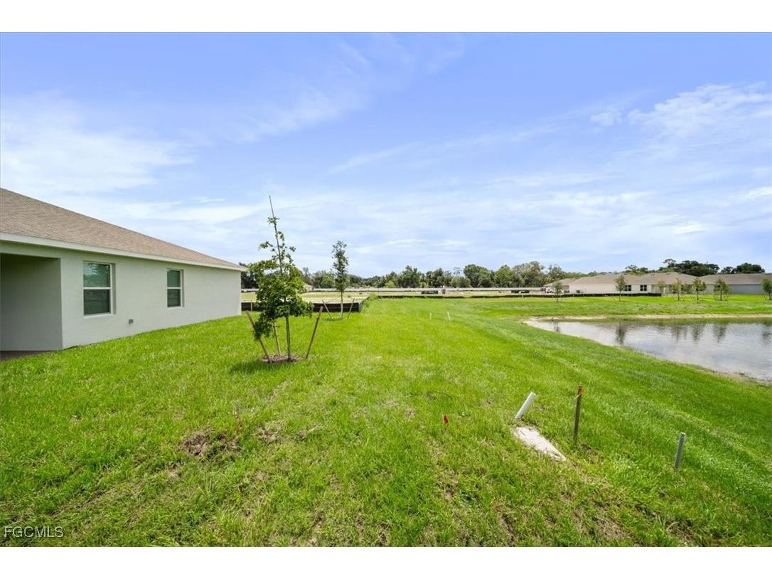 10302 Blooming Blossom Court #ROOM 4 Fort Myers FL 33905 2025003392 image9