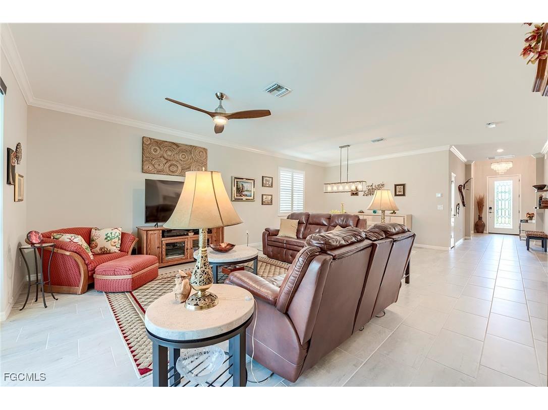 10304 Livorno Drive Fort Myers FL 33913 2025008938 image13