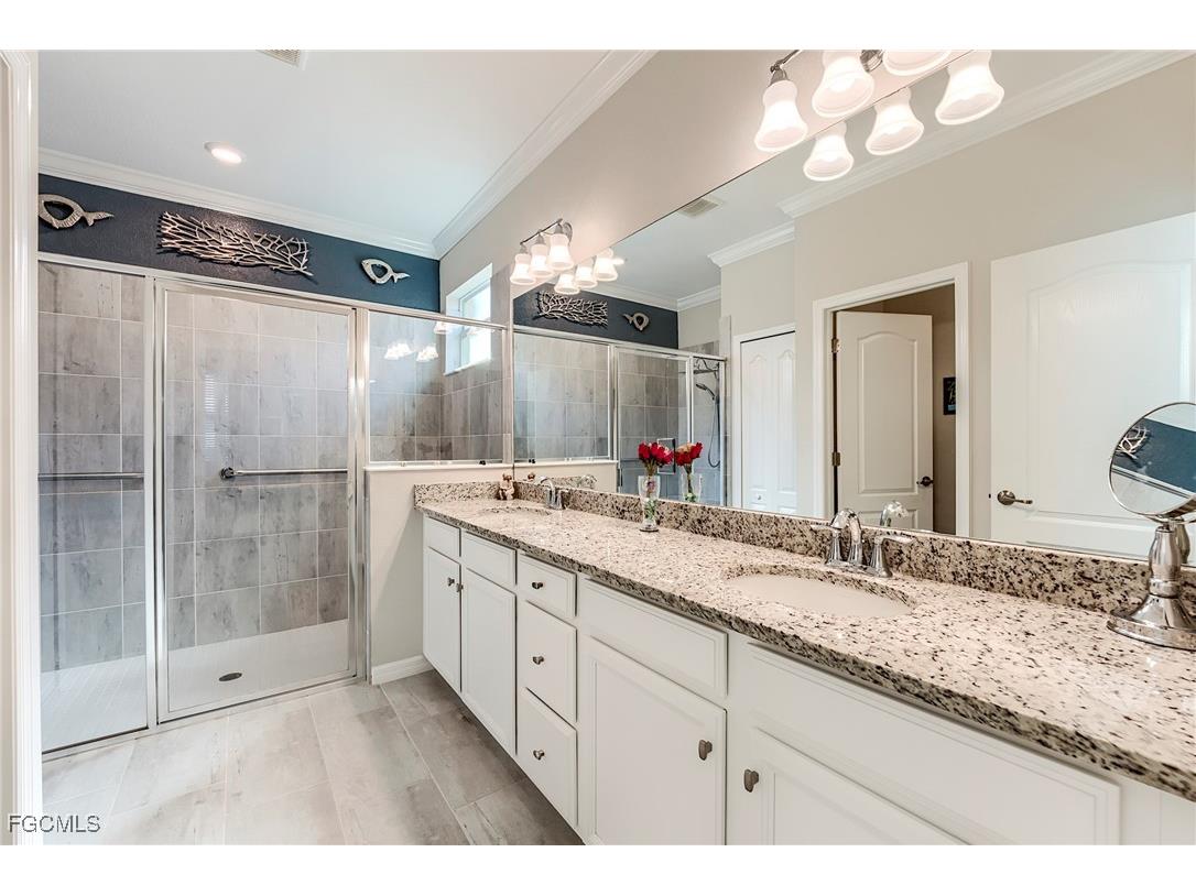 10304 Livorno Drive Fort Myers FL 33913 2025008938 image33