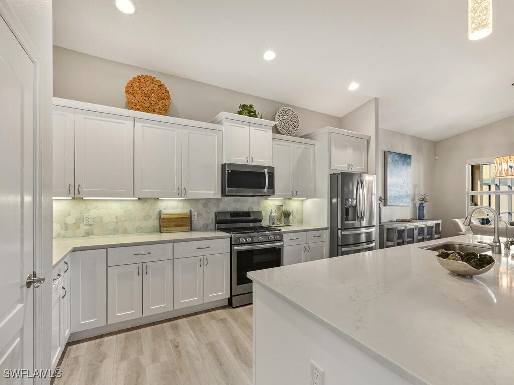 10304 Porto Romano Drive Miromar Lakes FL 33913 225083480 image7