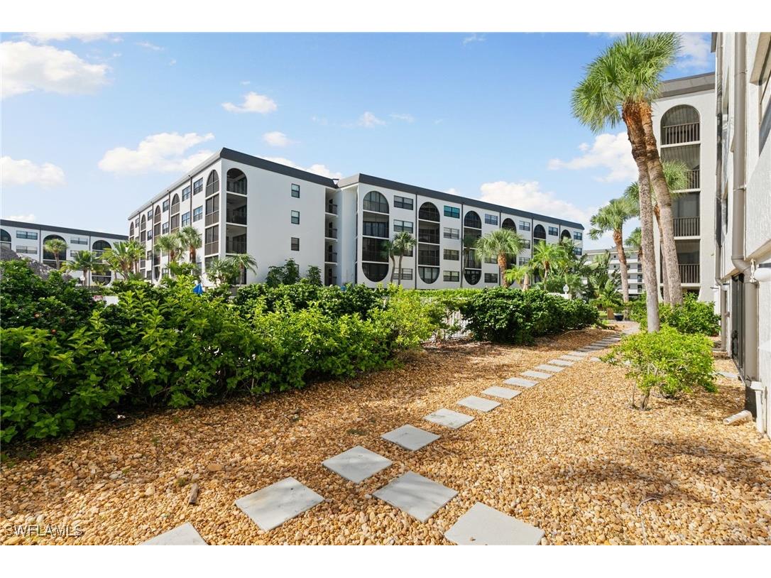 1031 Anglers Cove #A204 Marco Island FL 34145 225071369 image32