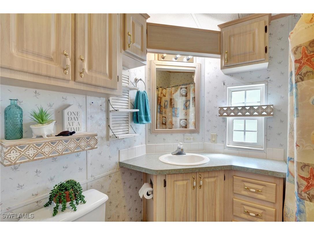 1031 Crystal Lake Drive Naples FL 34120 225062714 image13