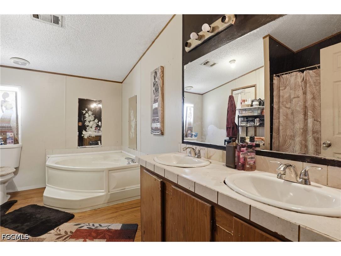 1031 Della Tobias Avenue Clewiston FL 33440 2026018405 image25