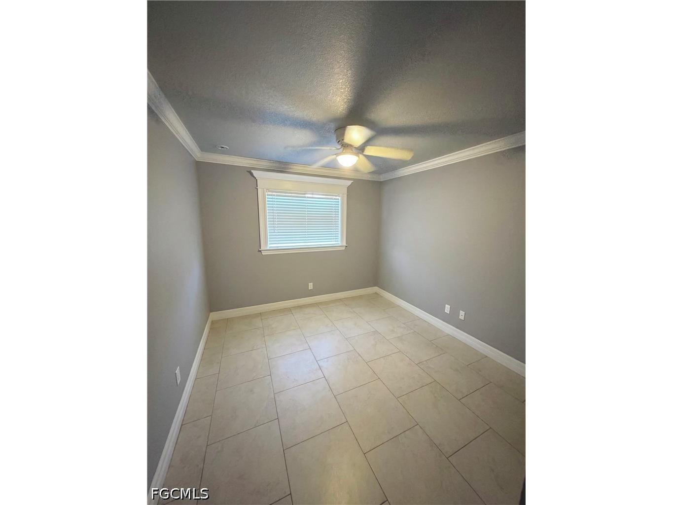 1031 NE 2nd Place Cape Coral FL 33909 2026019352 image15