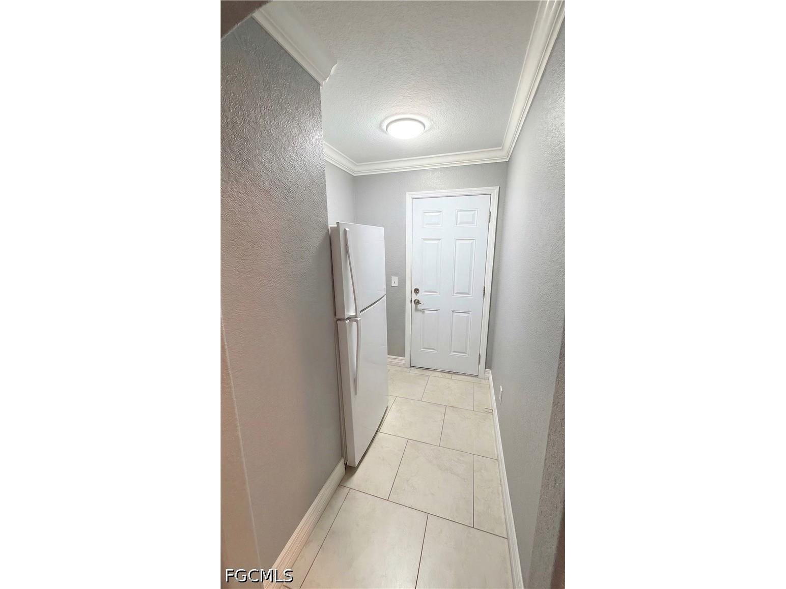 1031 NE 2nd Place Cape Coral FL 33909 2026019352 image17