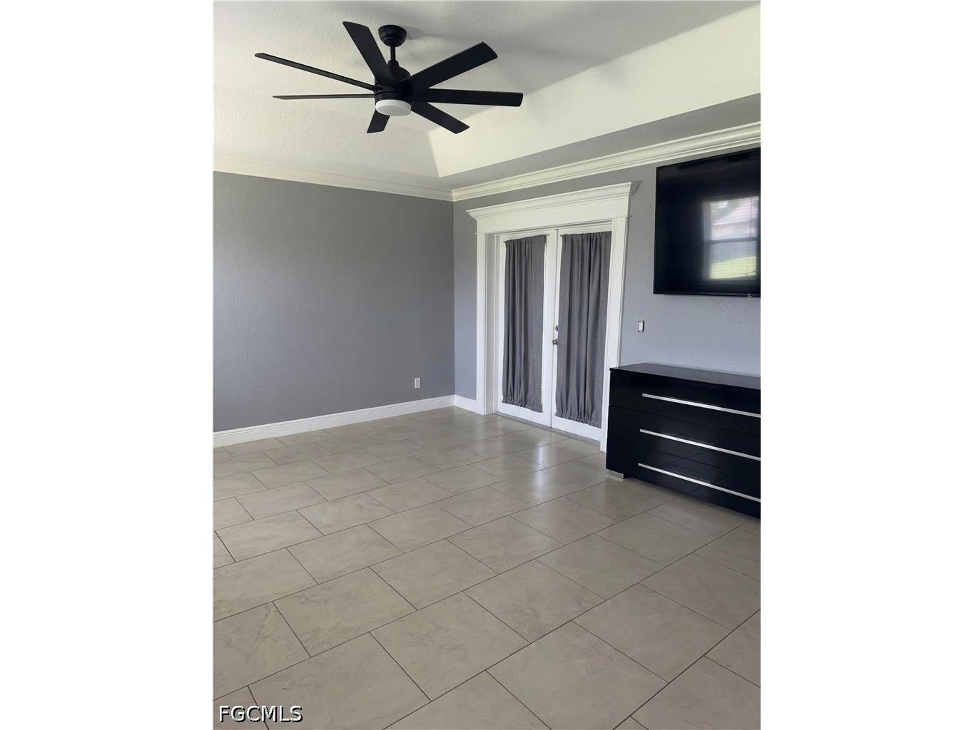 1031 NE 2nd Place Cape Coral FL 33909 2026019352 image9