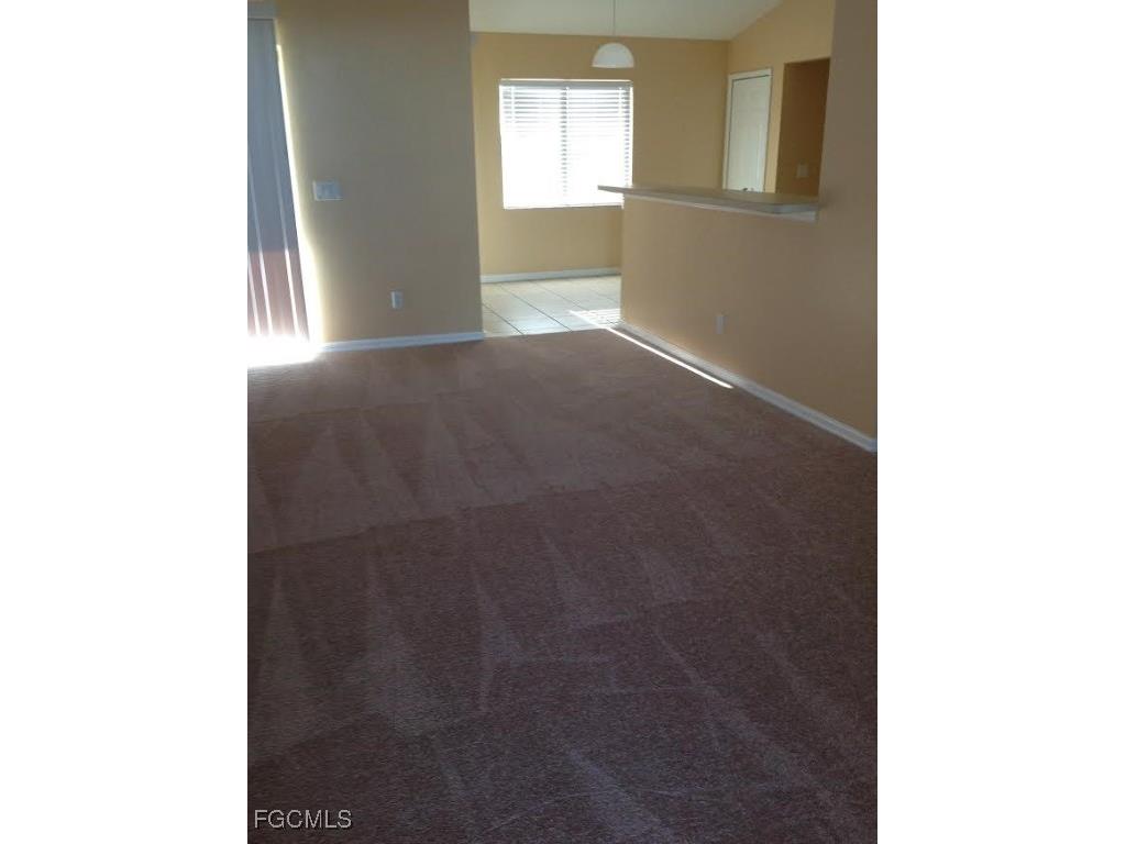 1031 NE 7th Place Cape Coral FL 33909 2025006455 image10