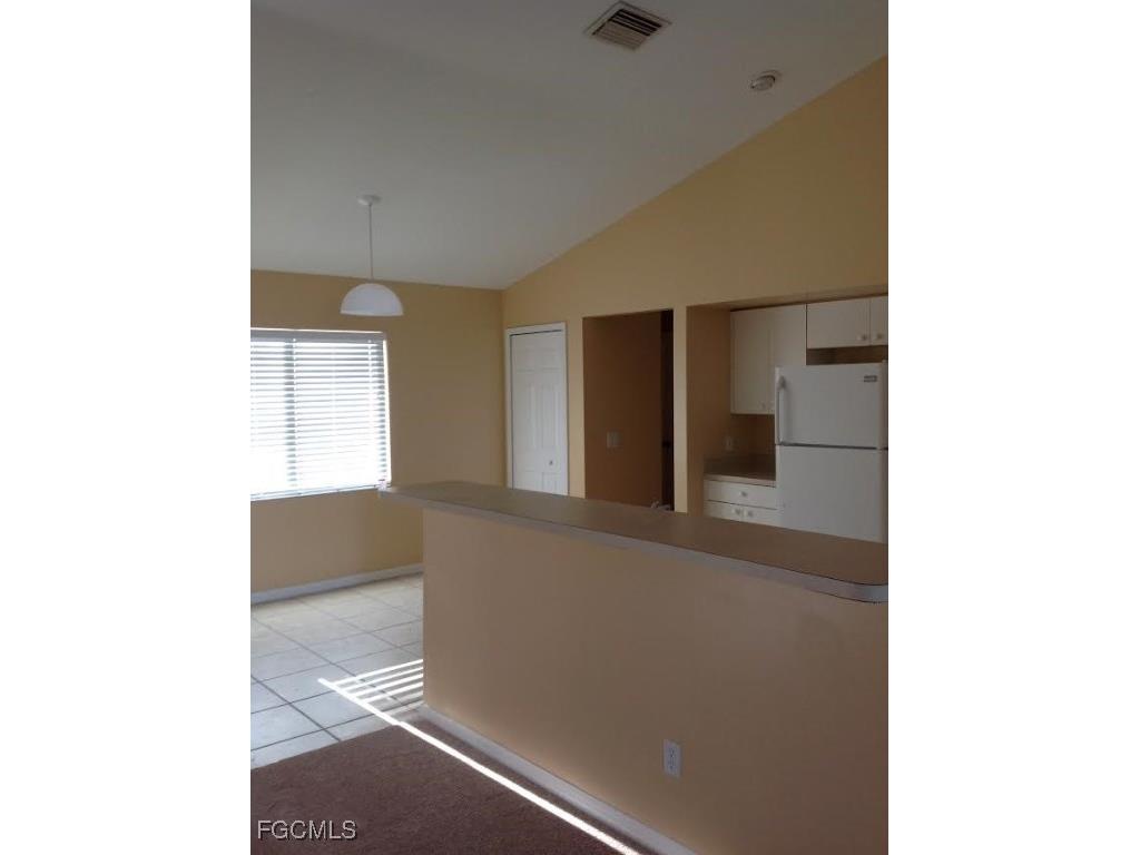 1031 NE 7th Place Cape Coral FL 33909 2025006455 image13