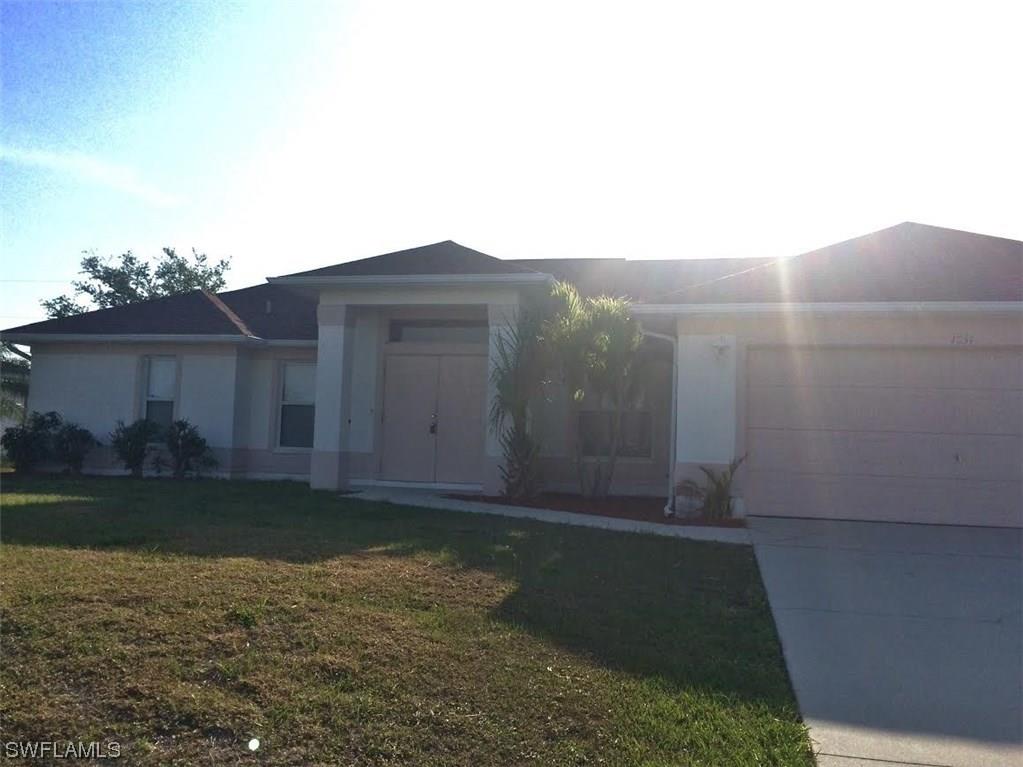 1031 NE 7th Place Cape Coral FL 33909 223046038 image1