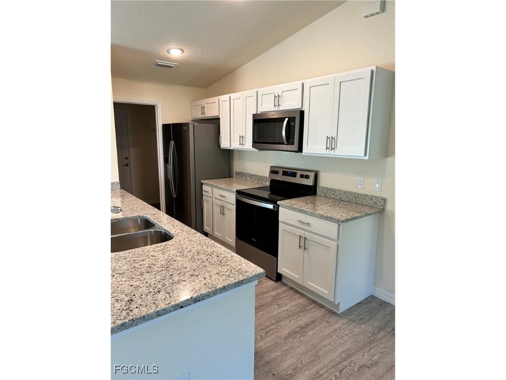 1031 S Bronze Court Labelle FL 33935 2025008922 image6