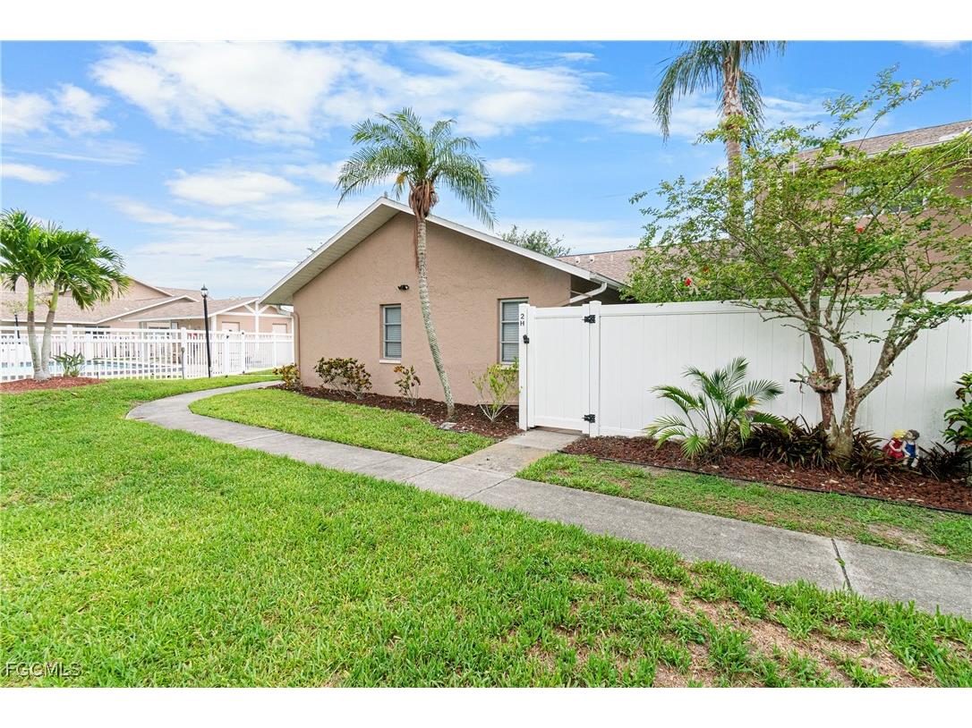 1031 SE 8th Terrace #2H Cape Coral FL 33990 2025024166 image4