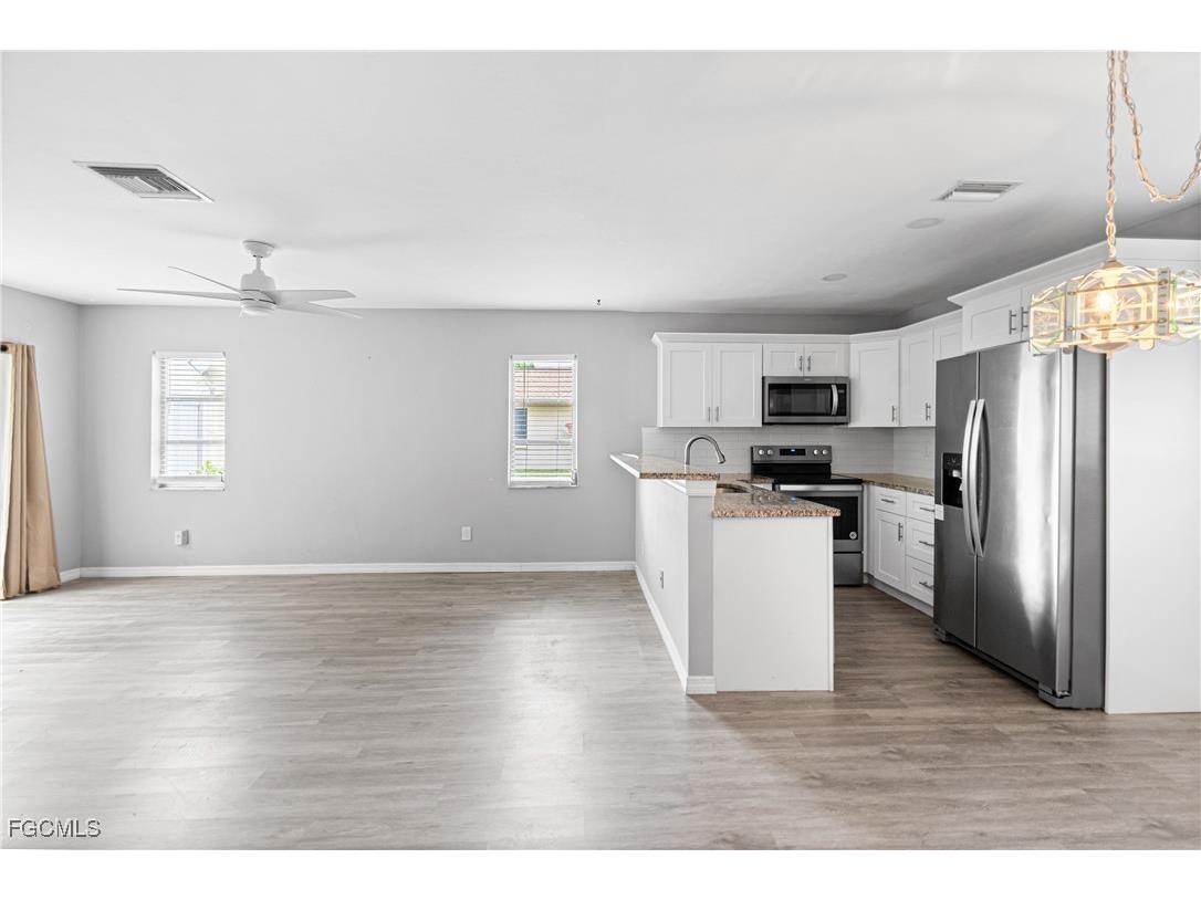 1031 SE 8th Terrace #2H Cape Coral FL 33990 2025024166 image9