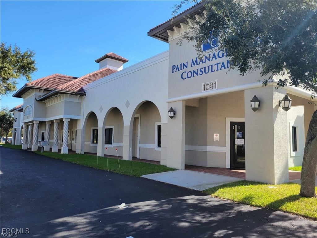 1031 SE 9th Place #3 Cape Coral FL 33990 2025021575 image2