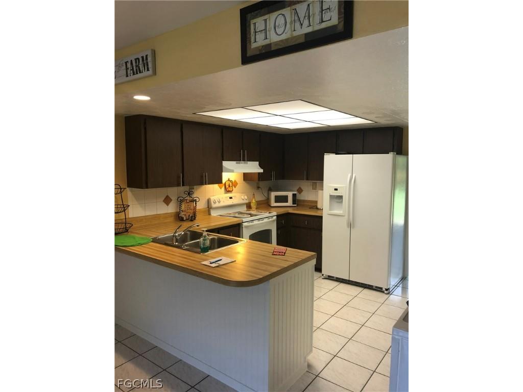 1031 SE 9th Street #4 Cape Coral FL 33990 2026007216 image2