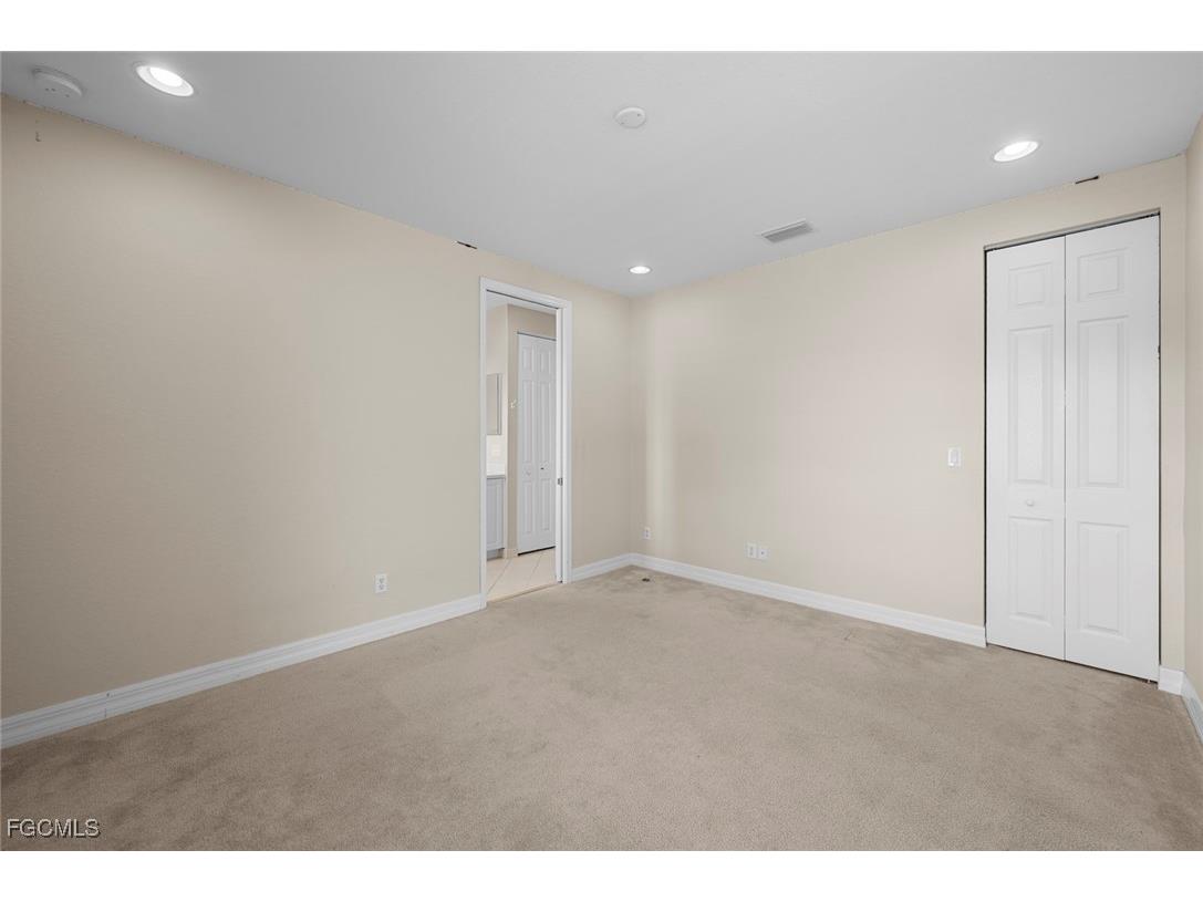 10310 Carolina Willow Drive Fort Myers FL 33913 2025020950 image32