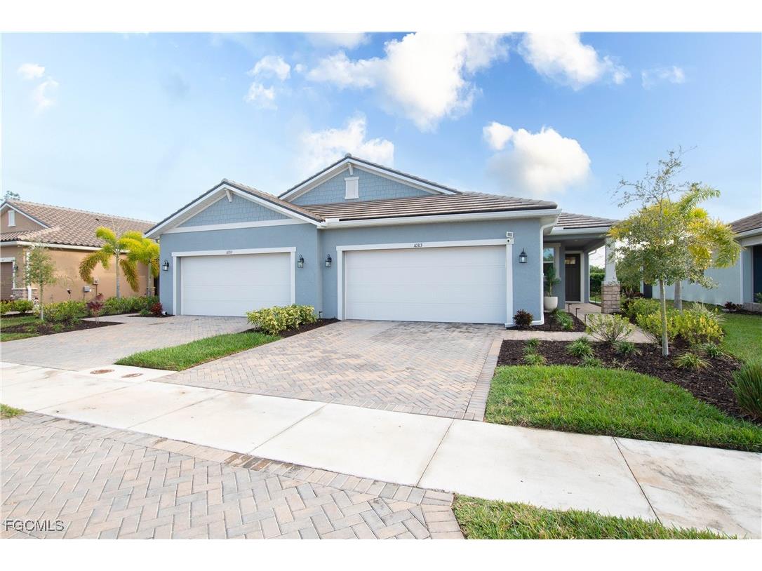 10313 Bonavie Cove Drive Fort Myers FL 33966 2026002496 image2