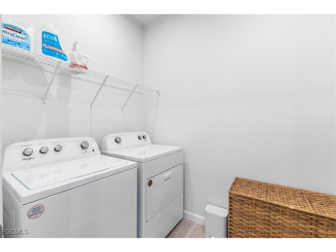 10313 Bonavie Cove Drive Fort Myers FL 33966 2026002496 image25