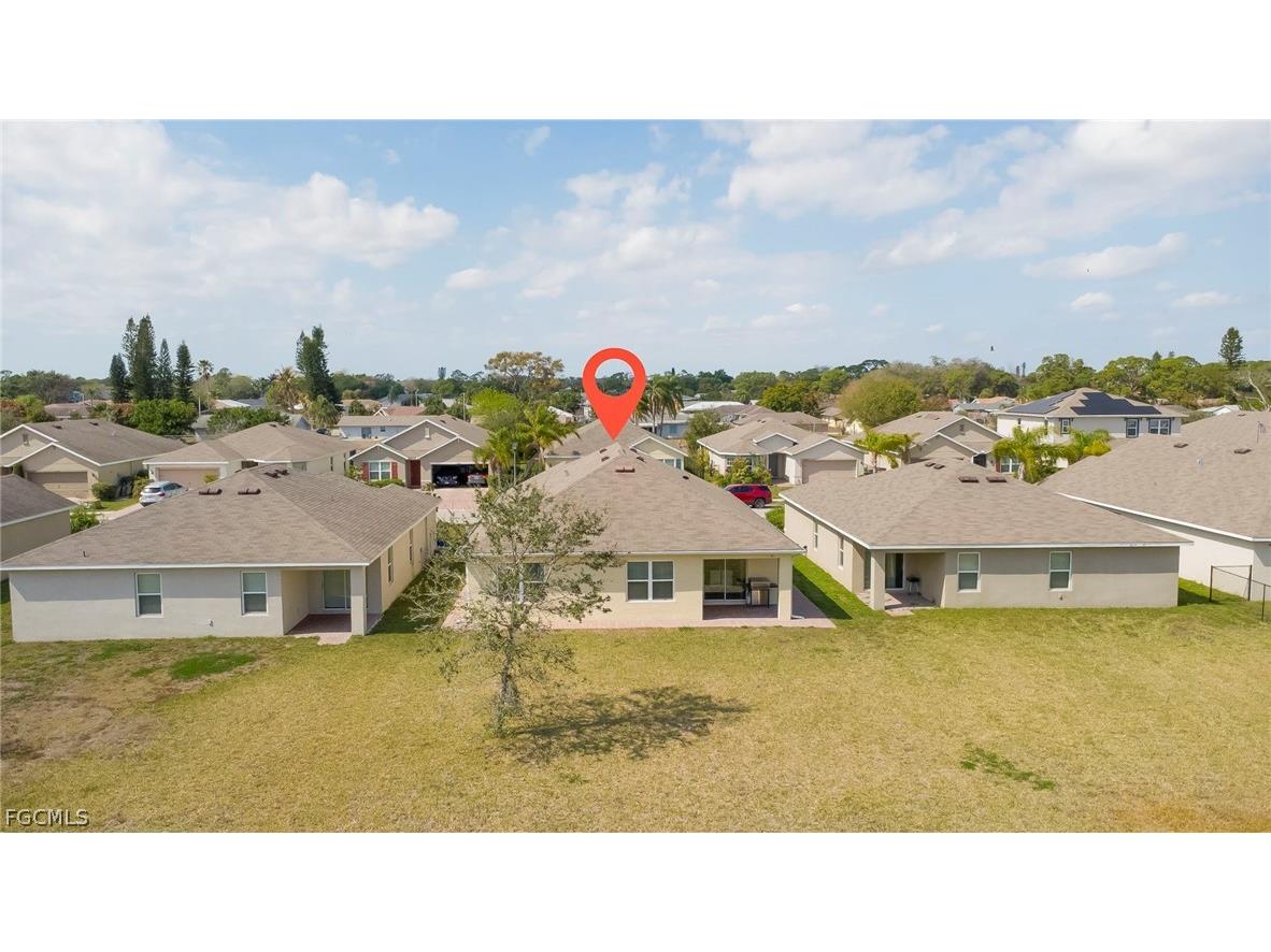 10313 Silver Pond Lane Lehigh Acres FL 33936 2026010296 image25