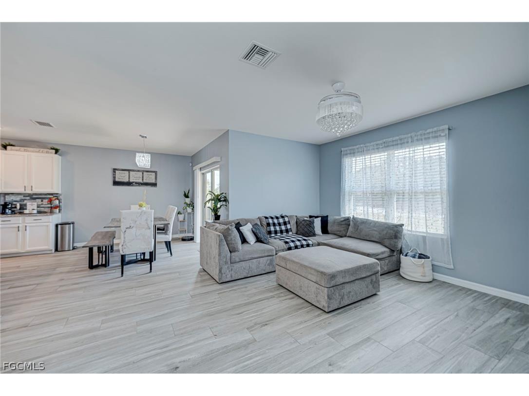 10313 Silver Pond Lane Lehigh Acres FL 33936 2026010296 image5