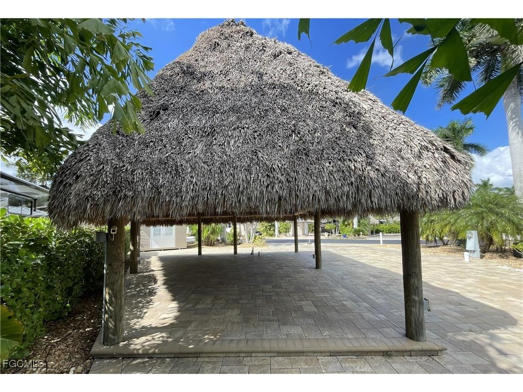 10316 Fire Flag Trail Fort Myers FL 33905 2025015325 image13