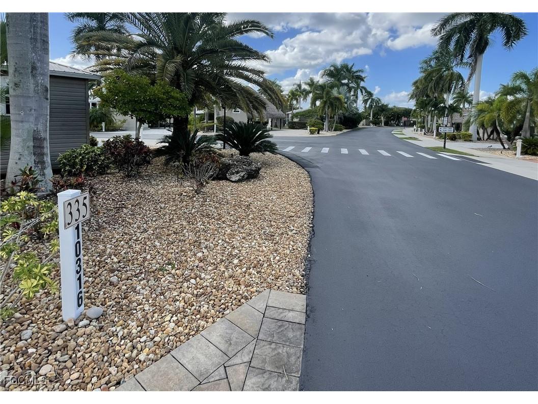 10316 Fire Flag Trail Fort Myers FL 33905 2025015325 image28