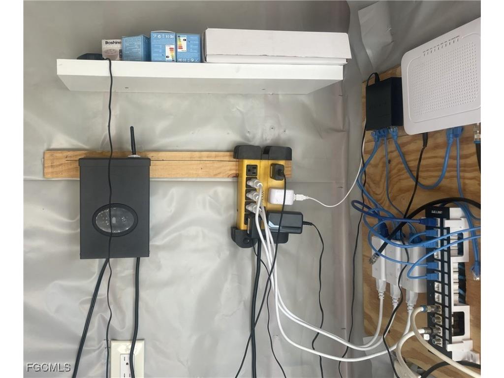 10316 Fire Flag Trail Fort Myers FL 33905 2025015325 image33