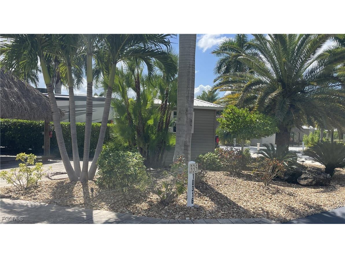 10316 Fire Flag Trail Fort Myers FL 33905 2025015325 image35
