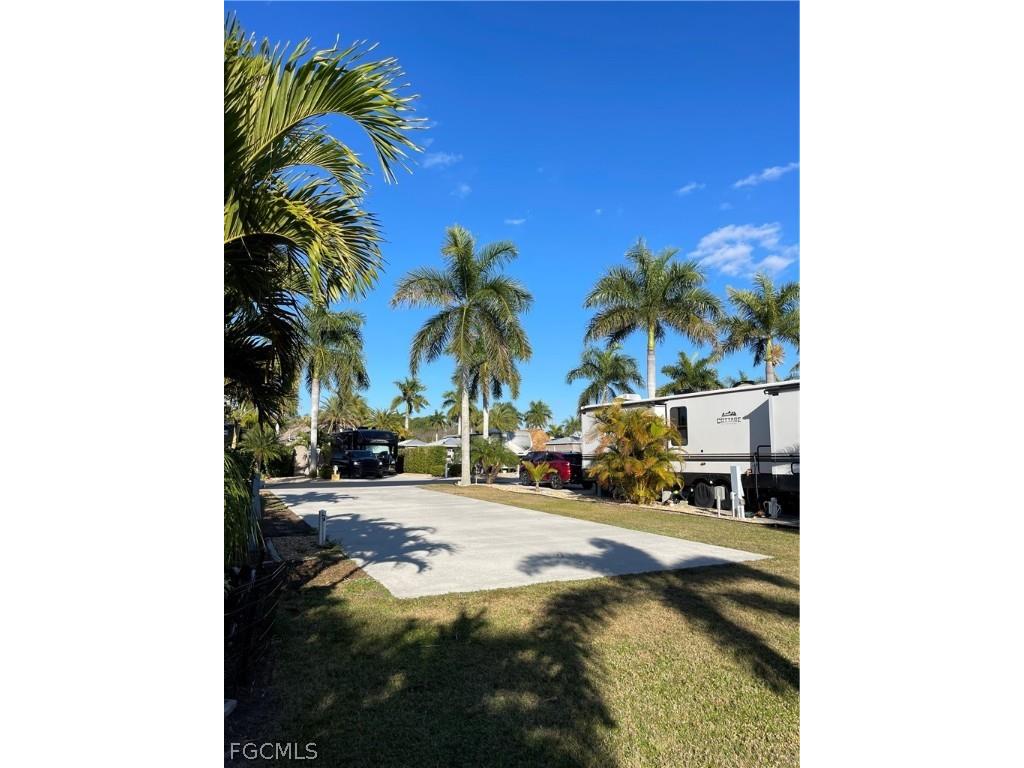 10316 Prairie Iris Trail Fort Myers FL 33905 2026008791 image1